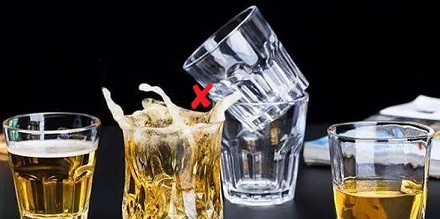 白酒和啤酒为什么不能掺着喝?