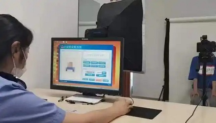 为啥证件照的底色只有「红白蓝」?