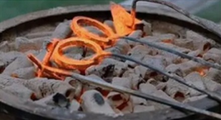 用烙铁给牛打标记时,牛为什么感觉不到疼?