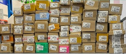 菜鸟驿站取快递不收钱,他们到底靠什么盈利?