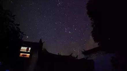 为甚么星星会一闪一闪的?